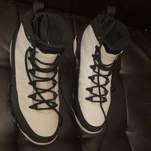 Jordan 9 retro university blue